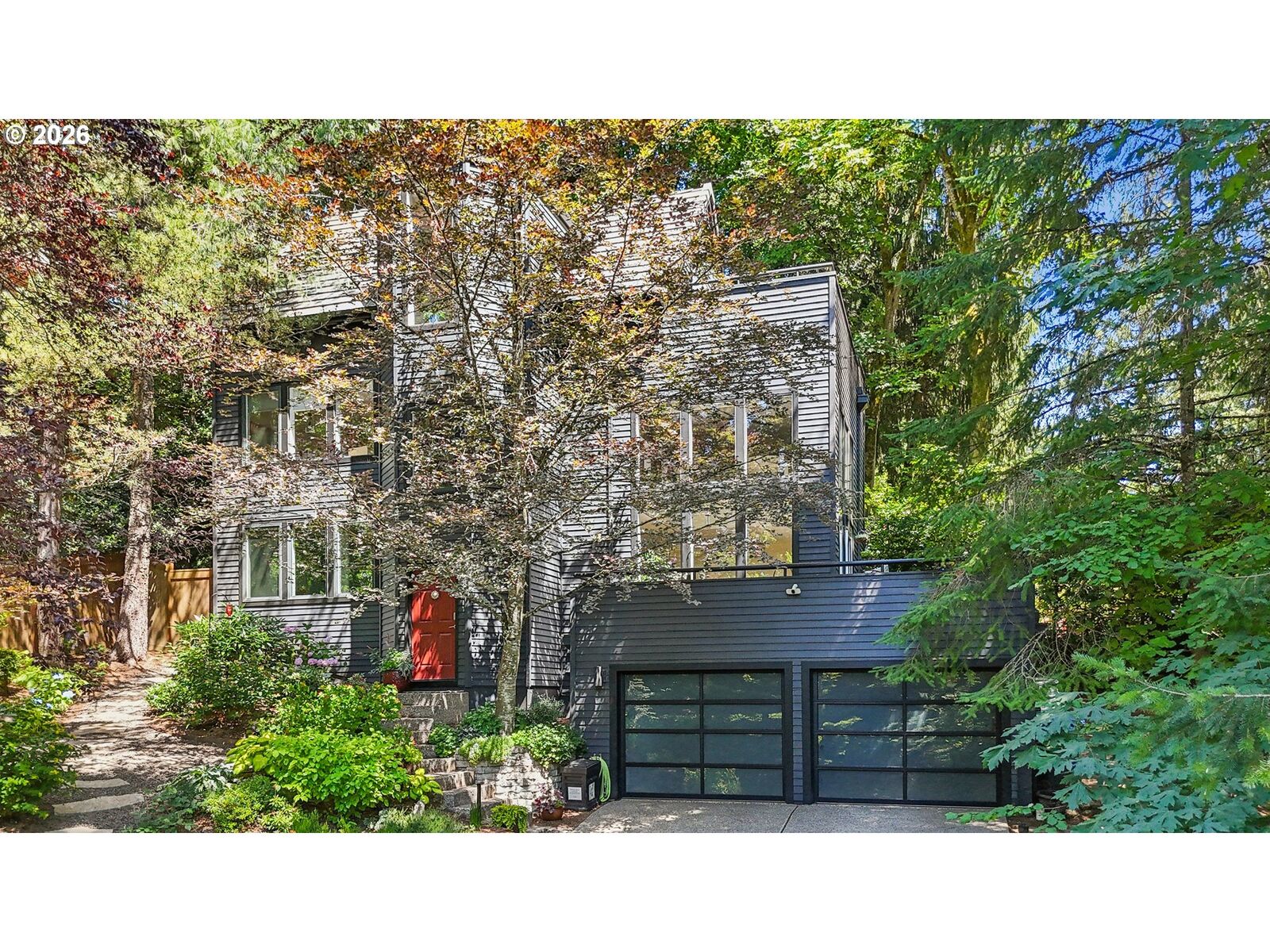 Property Photo:  5507 SW Westwood Vw  OR 97239 
