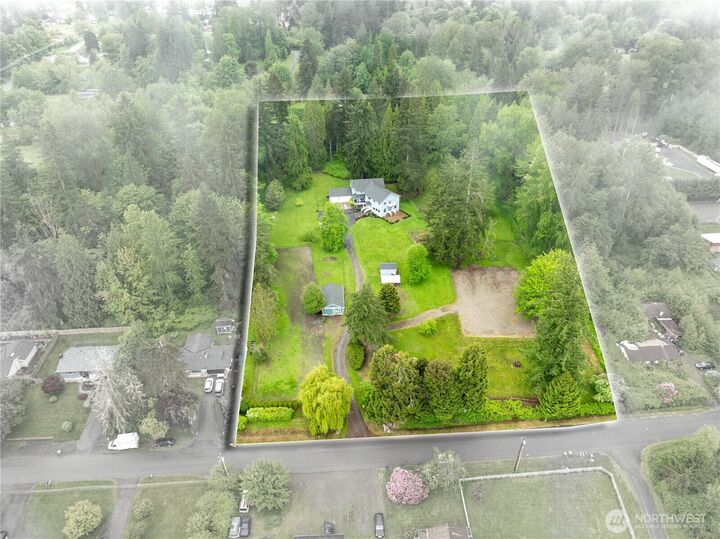 Property Photo:  17720  87th Avenue SE  WA 98296 