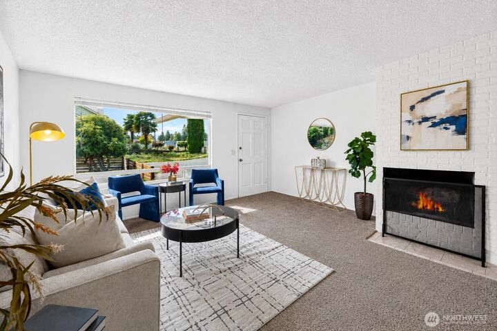 Property Photo: 528 SW 118th Street WA 98146