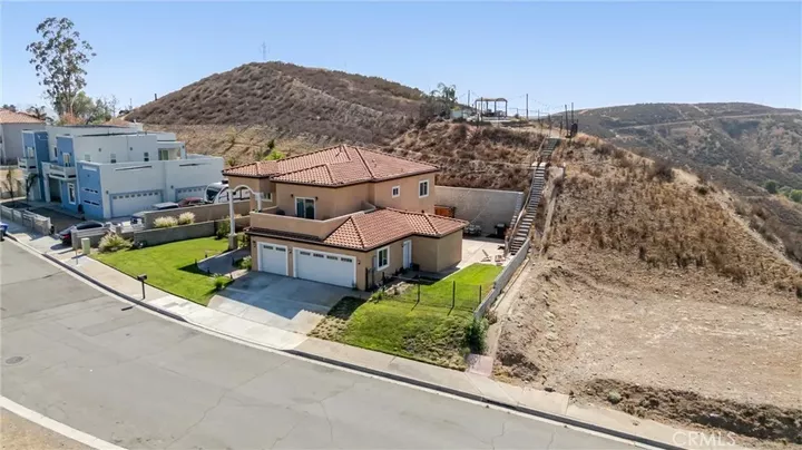 Property Photo: 3550 Ridge Line CA 92407