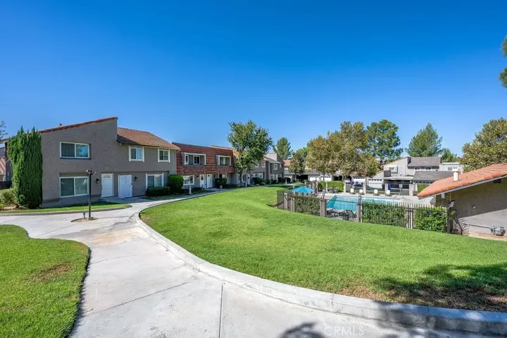 Property Photo:  26865 Avenida Terraza  CA 91350 