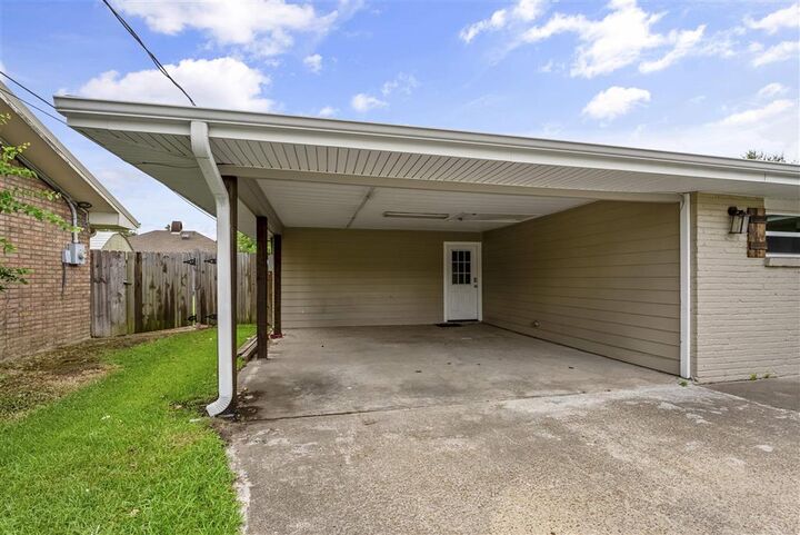 Property Photo:  4802 Ponderosa Street  LA 70605 