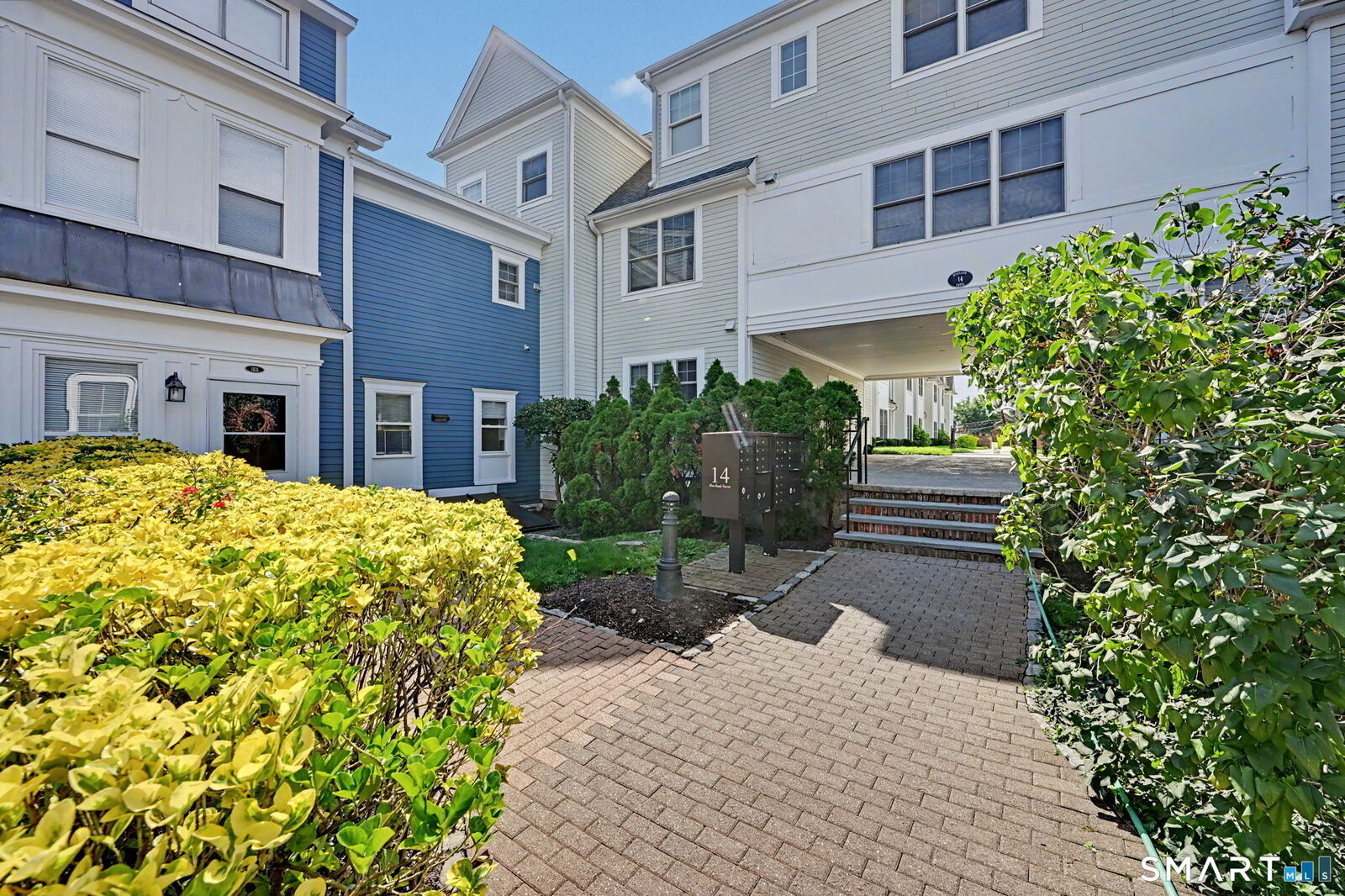 Property Photo: 14 Haviland Street A4 CT 06854