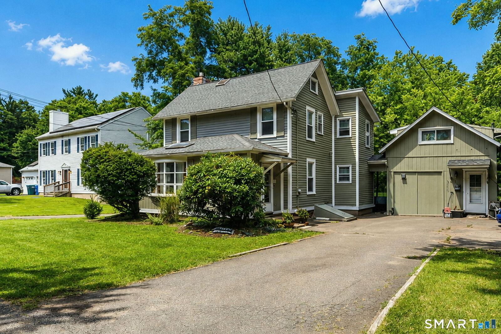 Property Photo: 475 West Woods Road CT 06518