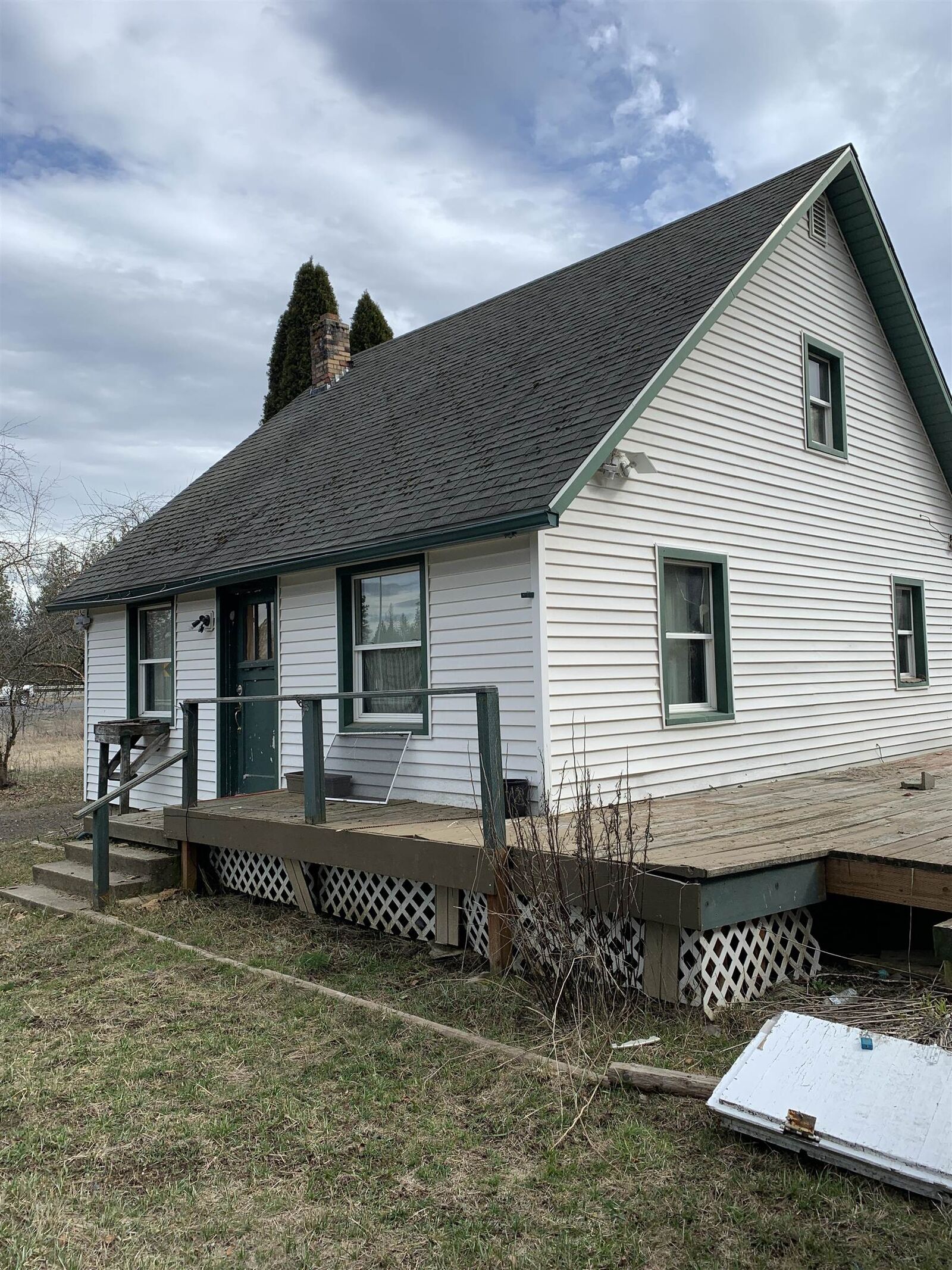 Property Photo:  3825 W Burroughs Rd  WA 99006 