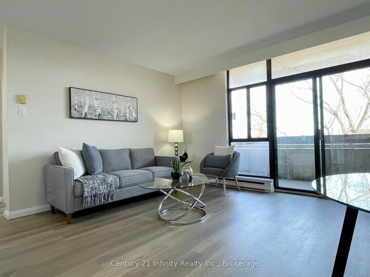 Property Photo:  50 Old Kingston Road 5-606  ON M1E 4Y1 
