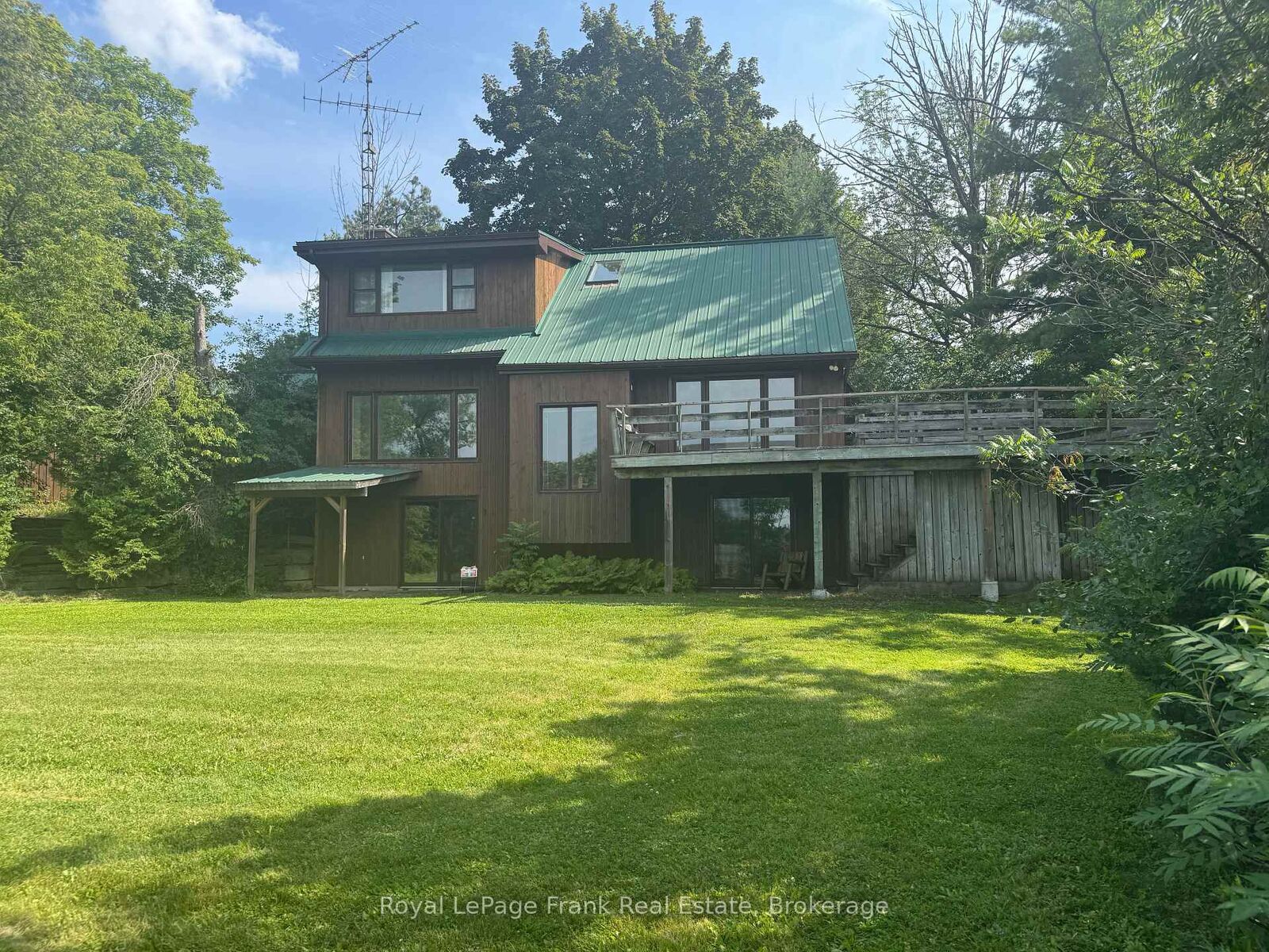 Property Photo:  674 Dickie Road  ON K9J 6X3 