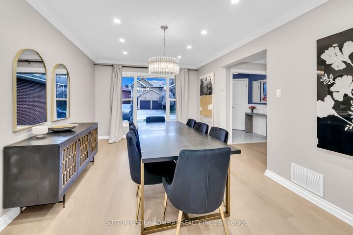 Property Photo:  119 McCabe Crescent Main &Amp 2nd  ON L4J 2S6 