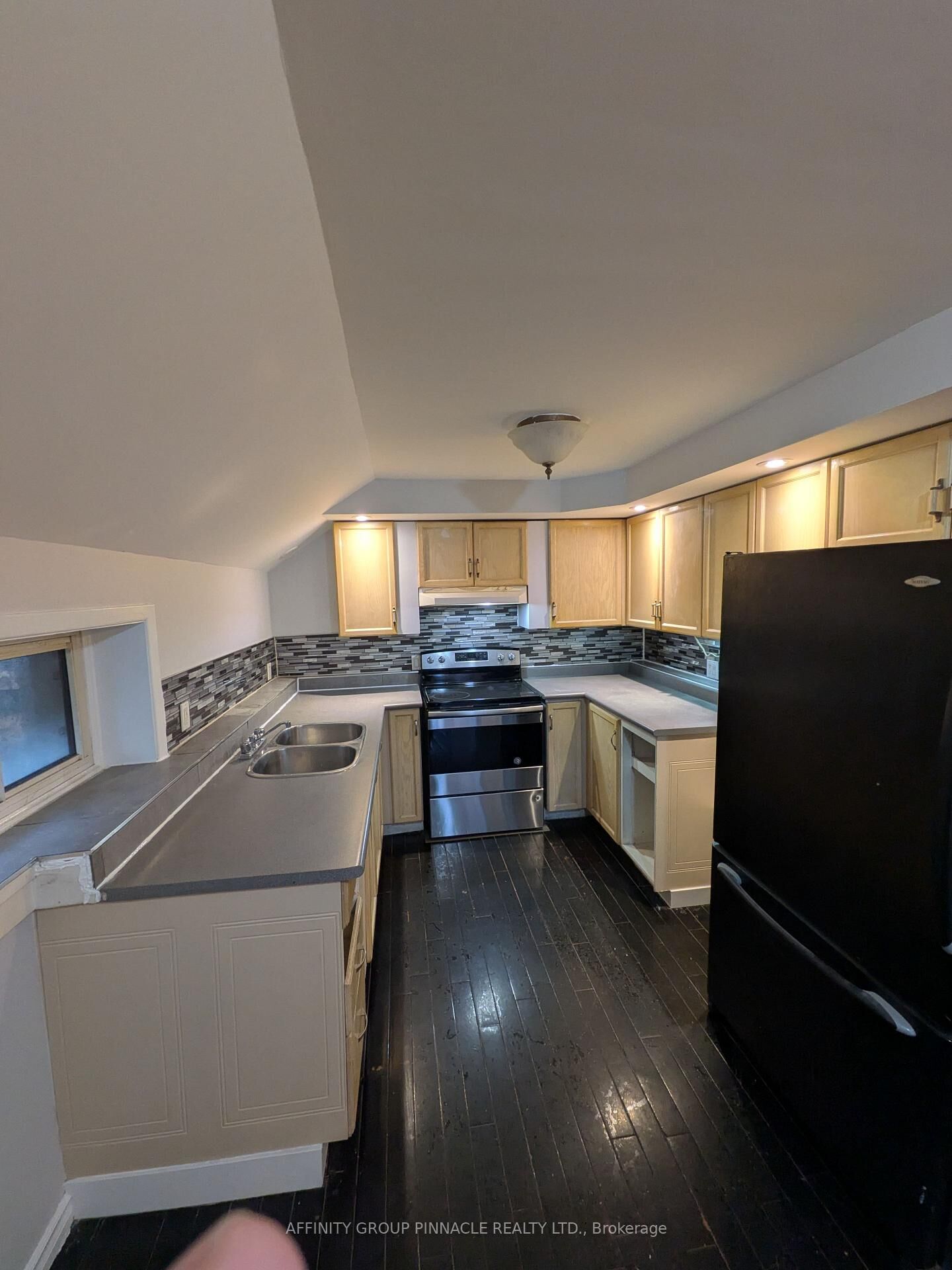 Property Photo:  12 Russell Street W  ON K9V 2W6 