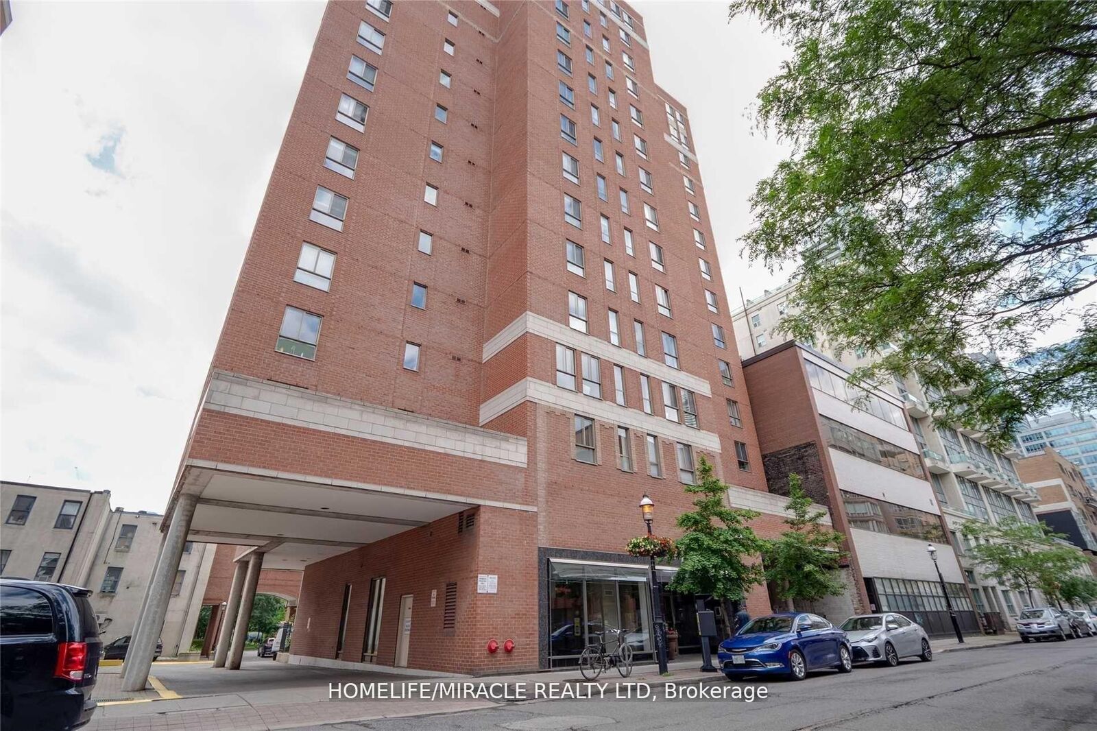 Property Photo:  95 Lombard Street 605  ON M5C 2V3 
