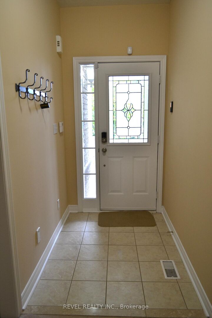Property Photo:  45 Tunney Place  ON L1M 2G5 