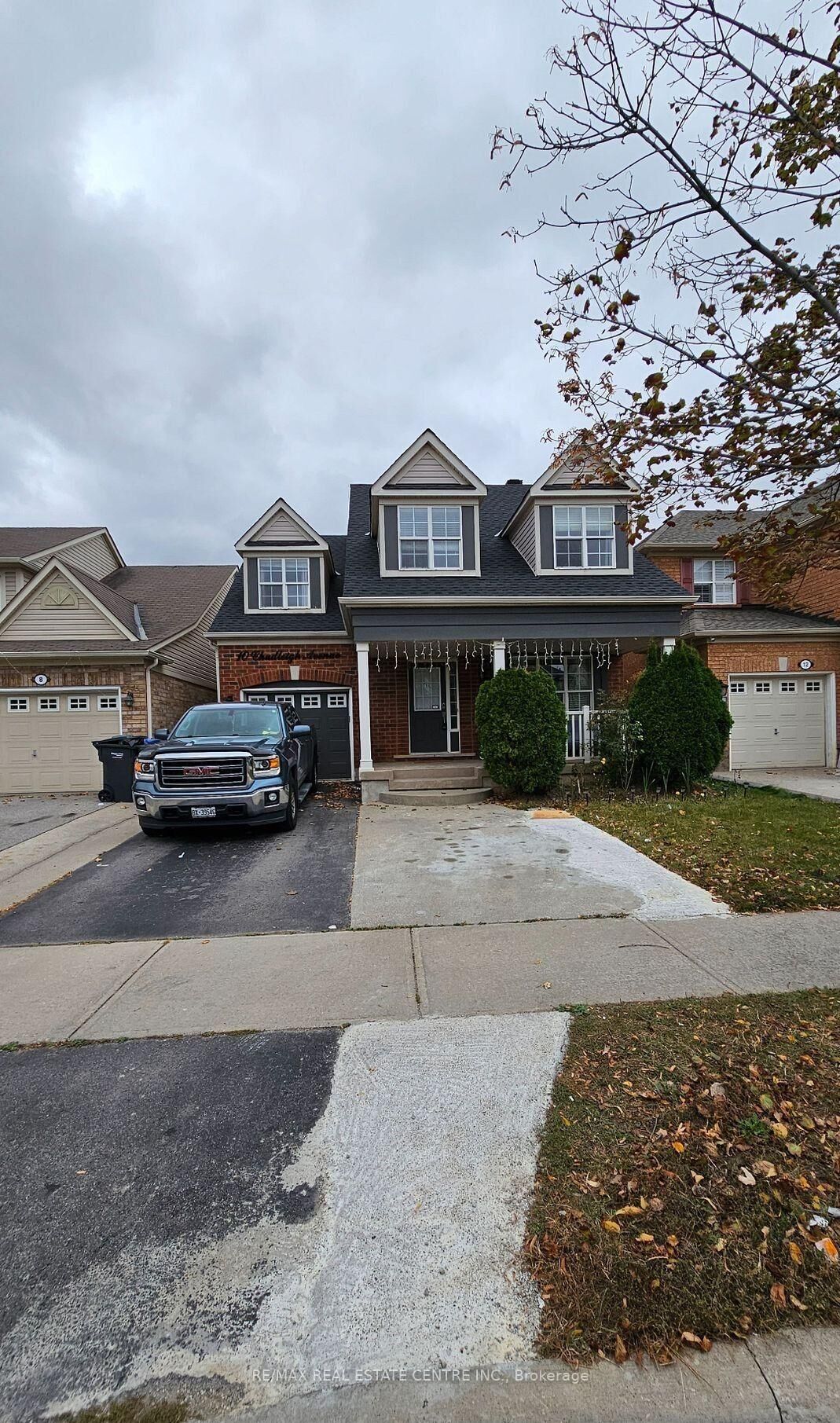 Property Photo:  10 Chudleigh Avenue Main  ON L6X 0N1 