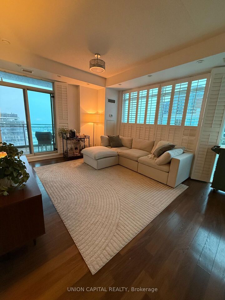Property Photo:  80 Western Battery Road 2410  ON M6K 3R9 