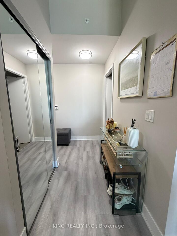 Property Photo:  30 Shorebreeze Drive E 1412  ON M8V 0J1 