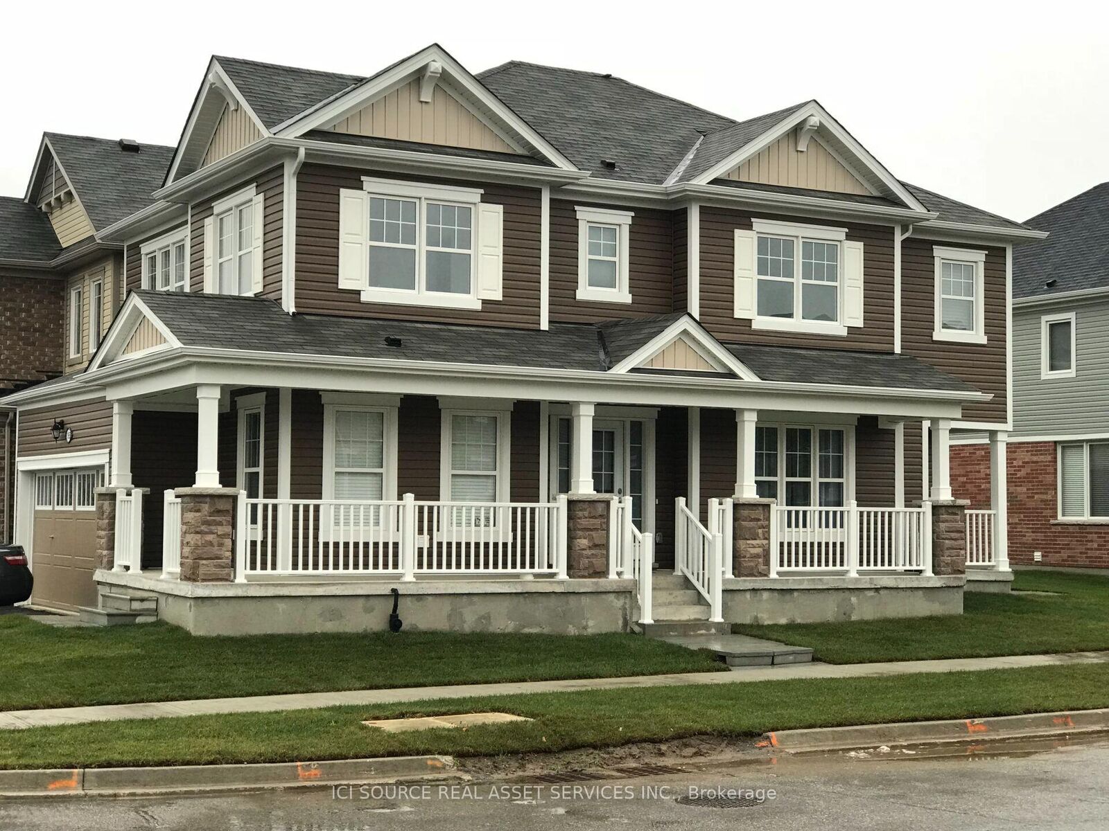Property Photo:  195 Seabrook Drive  ON N2R 0E7 