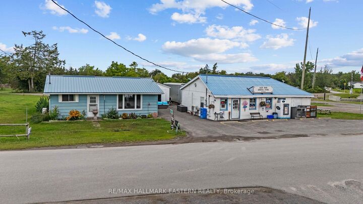 Property Photo:  1303 1305 Glen Ross Road  ON K0K 2C0 