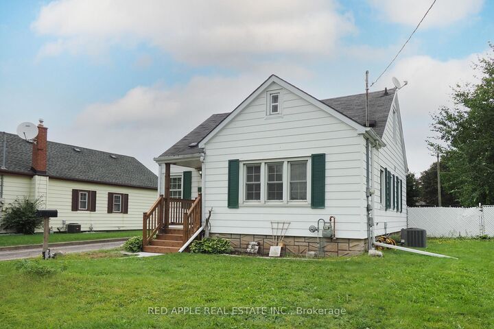 Property Photo: 65 Elgin Street S ON N1R 5G6