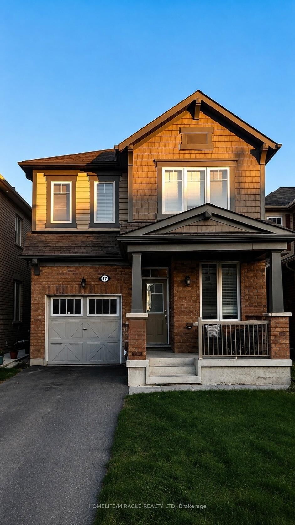 Property Photo:  17 Troyer Street  ON L7C 3H1 