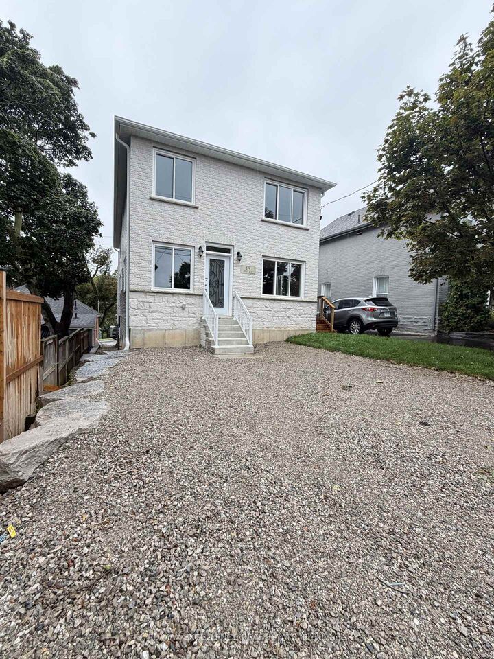 Property Photo:  18 Huff Avenue  ON N3R 2A3 