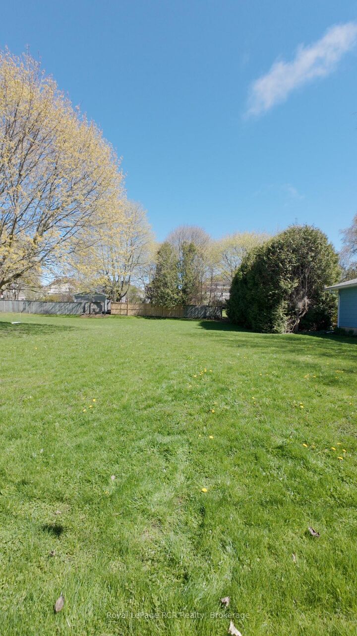Property Photo:  N/A Knechtel Lane  ON N0H 2L0 