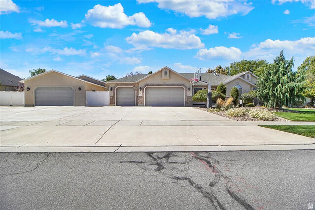 Property Photo: 12548 S Harvest Spring Ln UT 84096