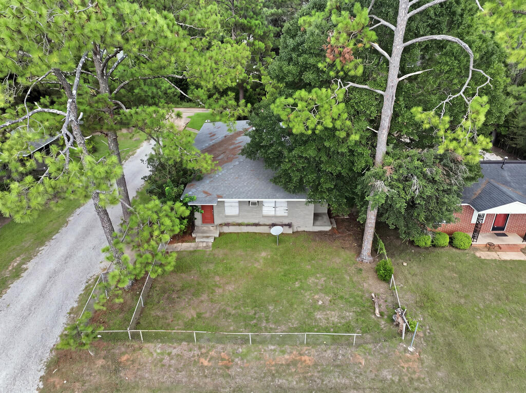 Property Photo:  1155 Gillionville Road  GA 31707 