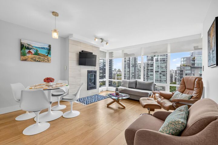 Property Photo:  590 Nicola Street 1505  BC V6G 3J8 