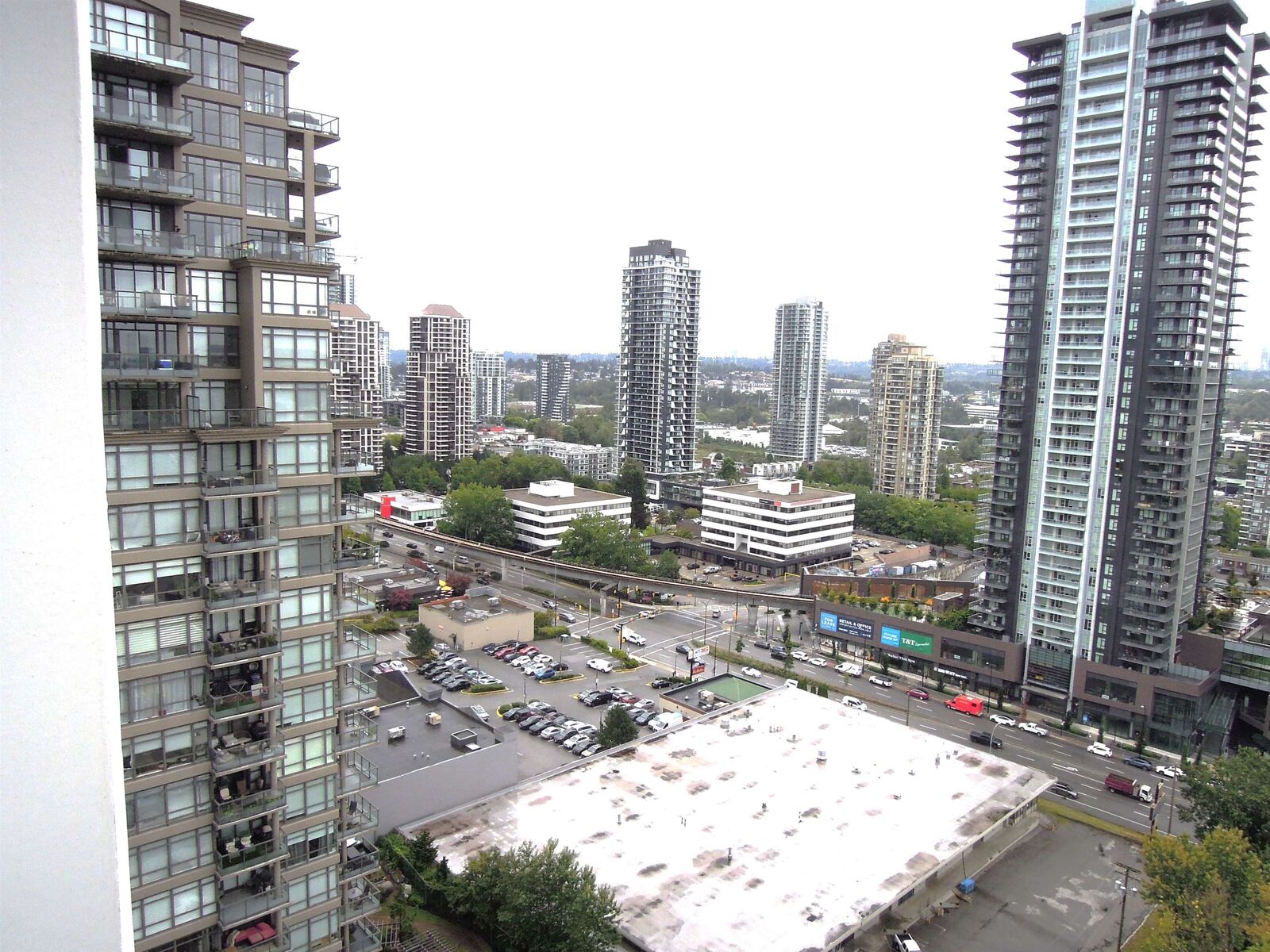 Property Photo: 1888 Gilmore Avenue 2103 BC V5C 0L2