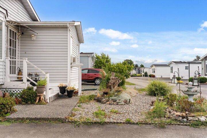 Property Photo:  9055 Ashwell Road 14  BC V2P 6H4 