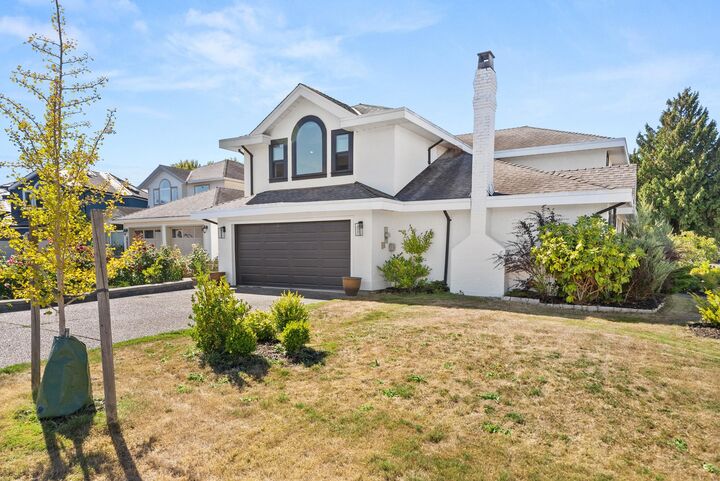 Property Photo:  4665 Kensington Place  BC V4K 4W5 