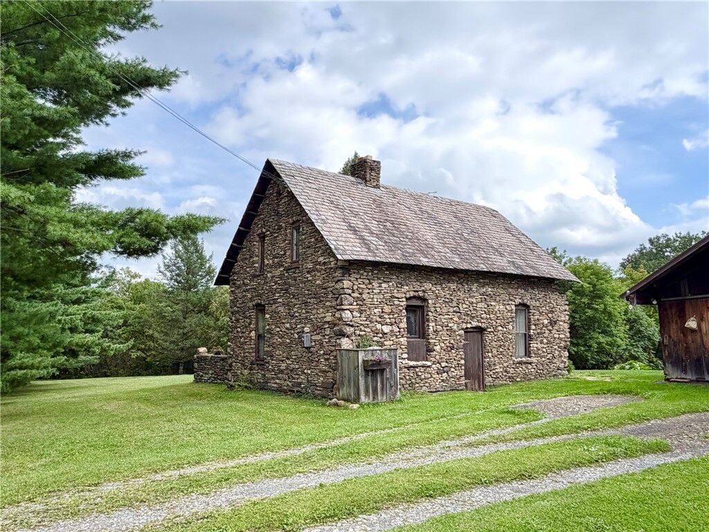 Property Photo: 2992 Pearl Street NY 14812