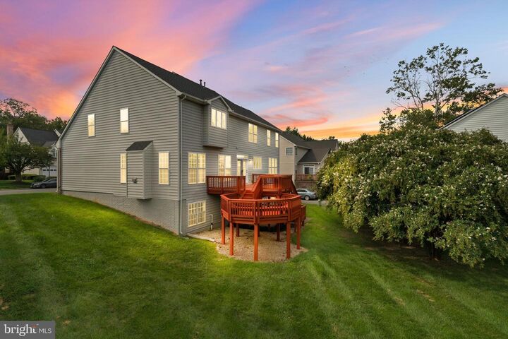 Property Photo:  7608 McWeadon Lane  VA 22150 