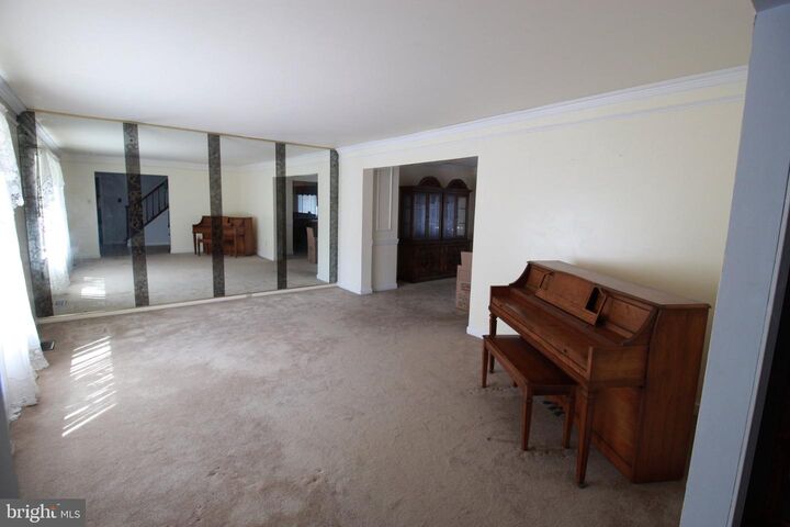 Property Photo:  83 Boothby Drive  NJ 08054 