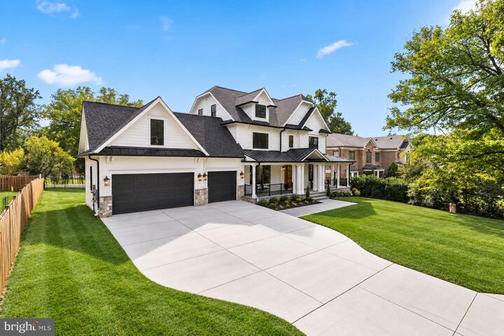 Property Photo: 4 Sedgwick Lane MD 20852