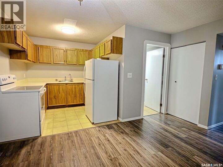 Property Photo:  101 525 Dufferin Avenue  SK S4A 2J1 