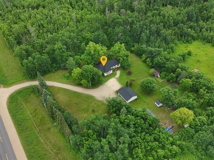 Property Photo: 29126 Pth 12 Highway MB R5G 1M5