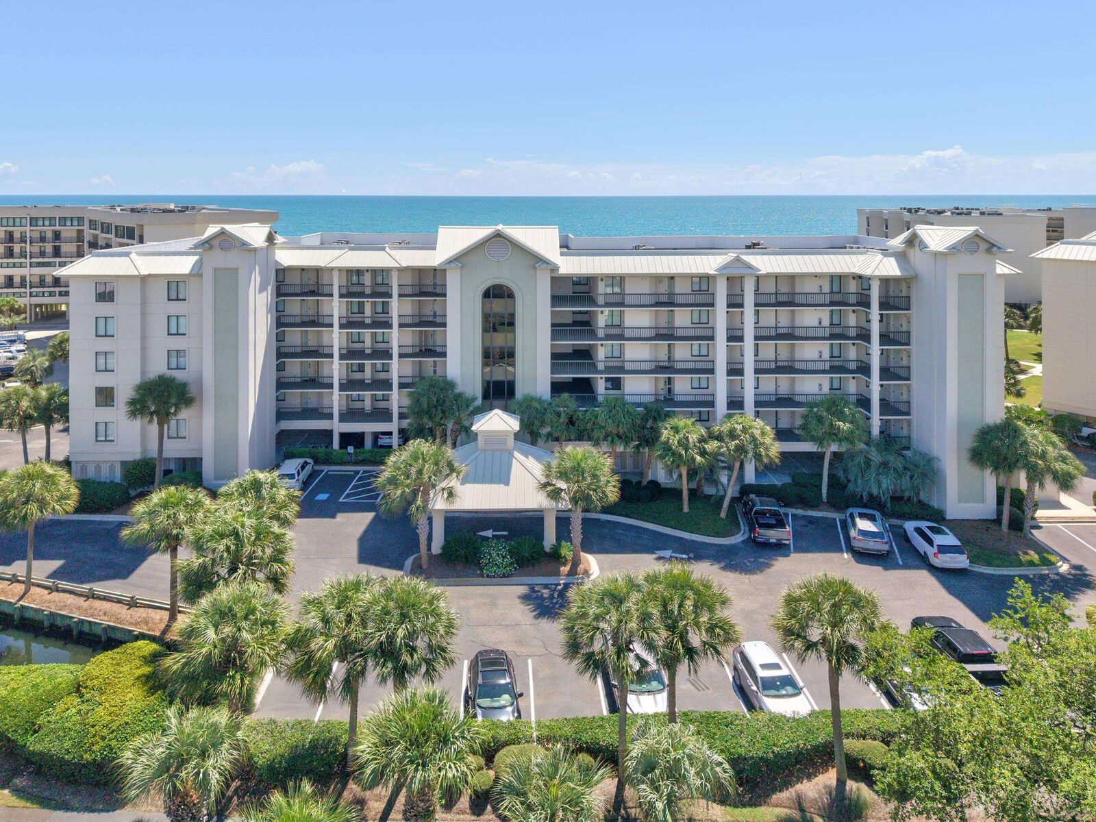 Property Photo:  669 Retreat Beach Circle C2g  SC 29585 