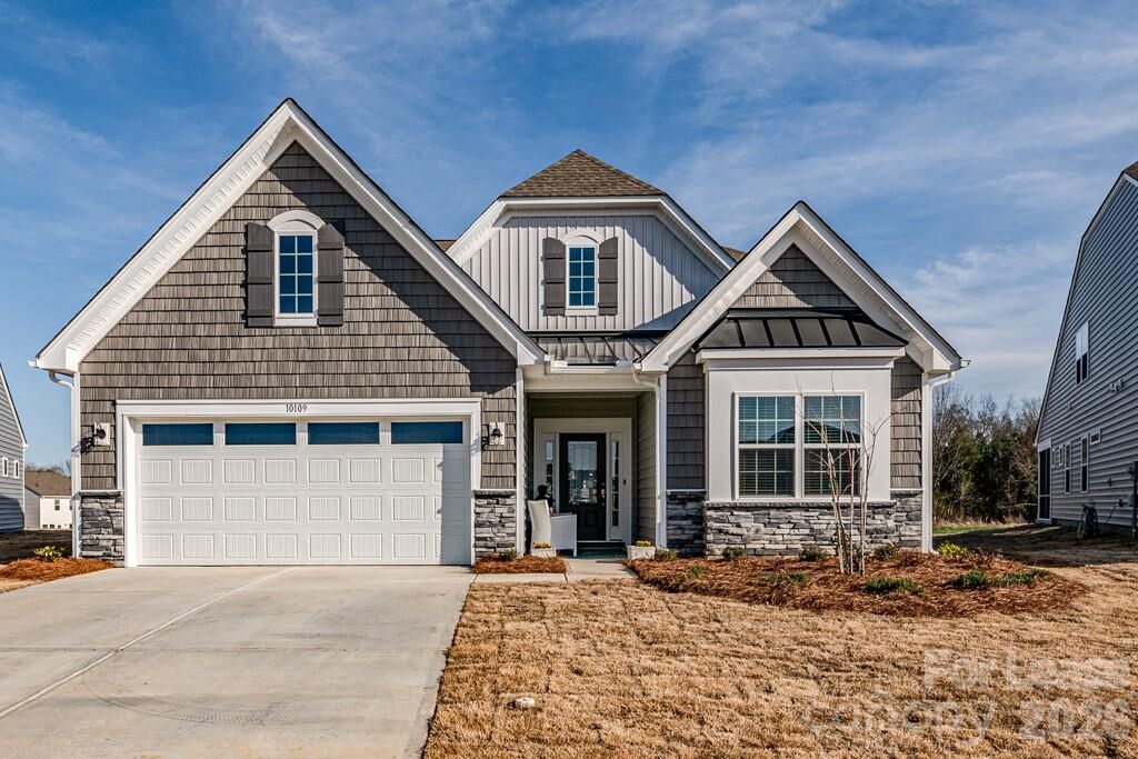 Property Photo:  10109 Wesleyan Hall Drive  NC 28273 