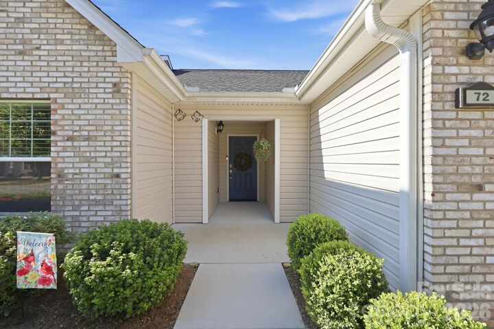Property Photo:  72 Sunny Meadows Boulevard  NC 28704 