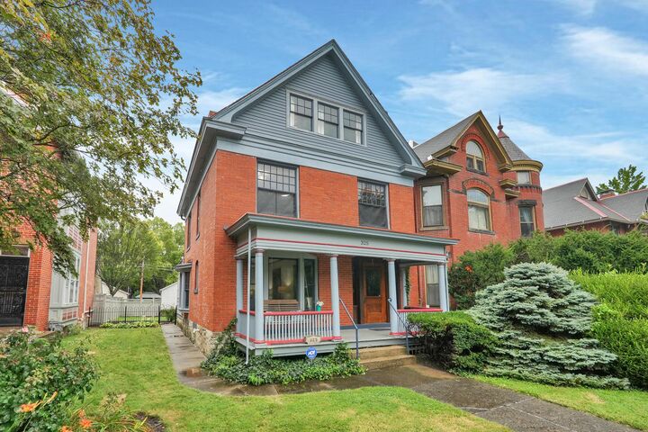 Property Photo:  325 W 6th Avenue  OH 43201 