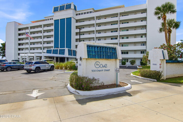 Property Photo: 100 Cherry Street 501 FL 32401