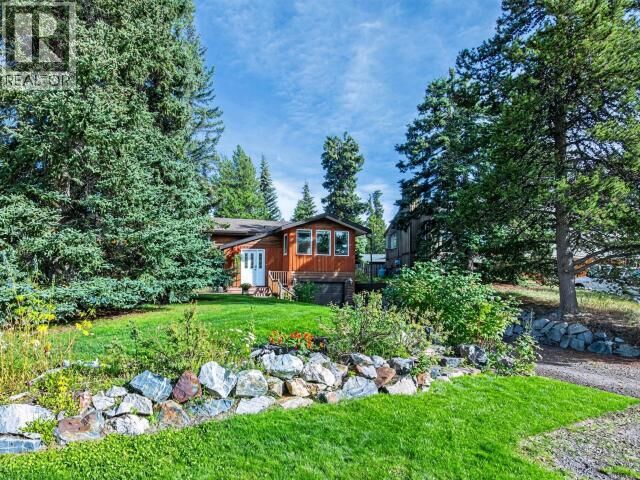 Property Photo:  15 Balsam Crescent  YT Y1A 4V6 