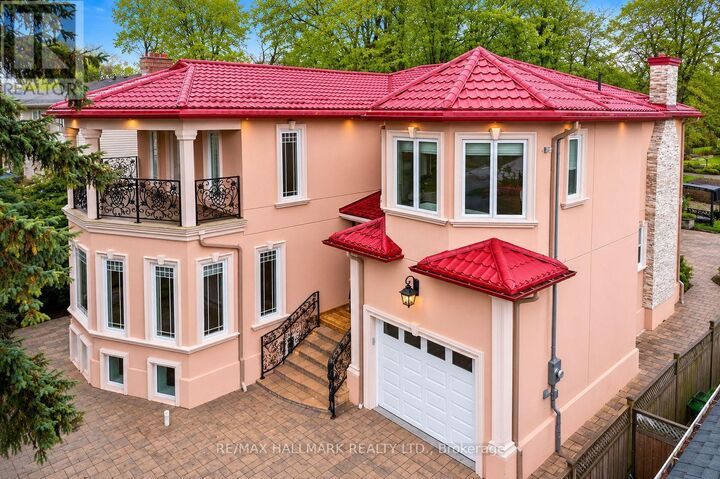 Property Photo:  32 Orchard Park Drive  ON M1E 3T7 