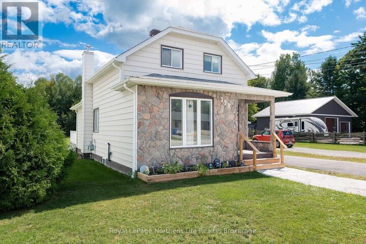 Property Photo:  378 Nipissing Street  ON P2B 3E2 