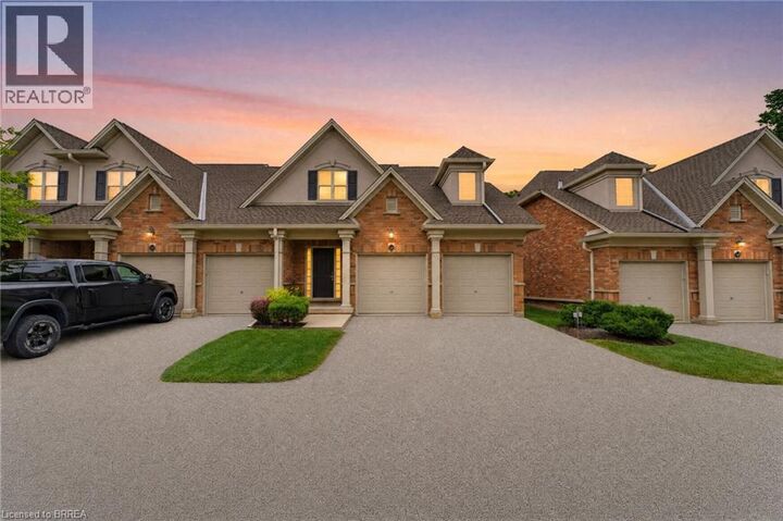 Property Photo:  655 Park Road North 21  ON N3R 0A2 