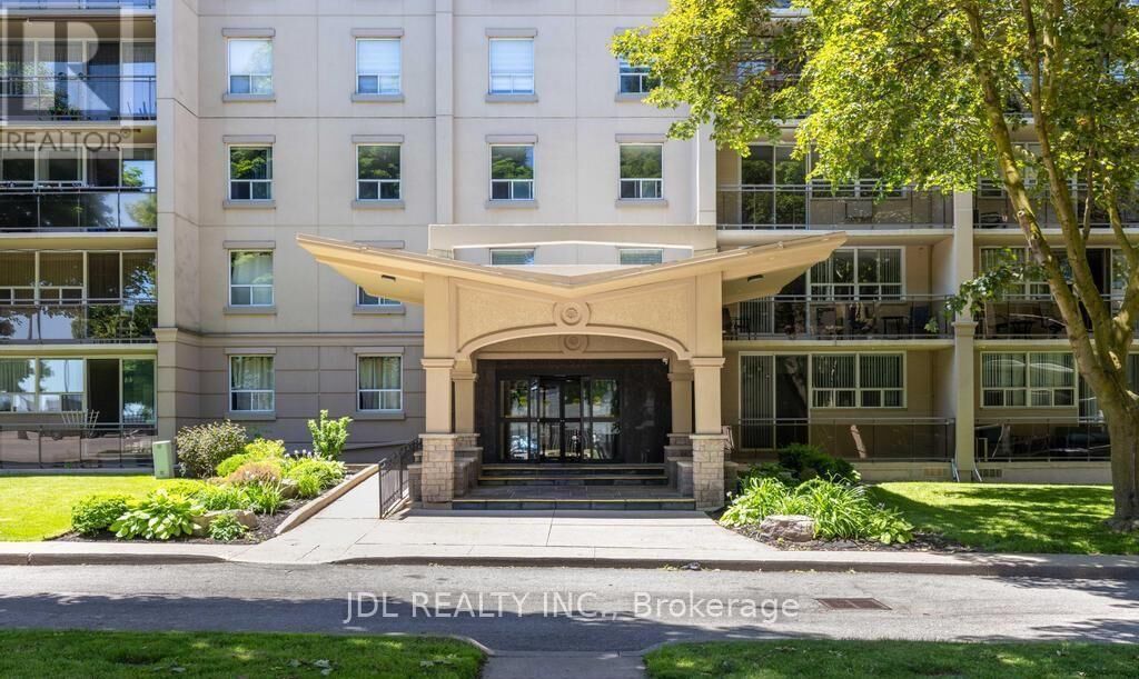 Property Photo: 6400 Huggins Street 908 ON L2J 3G5