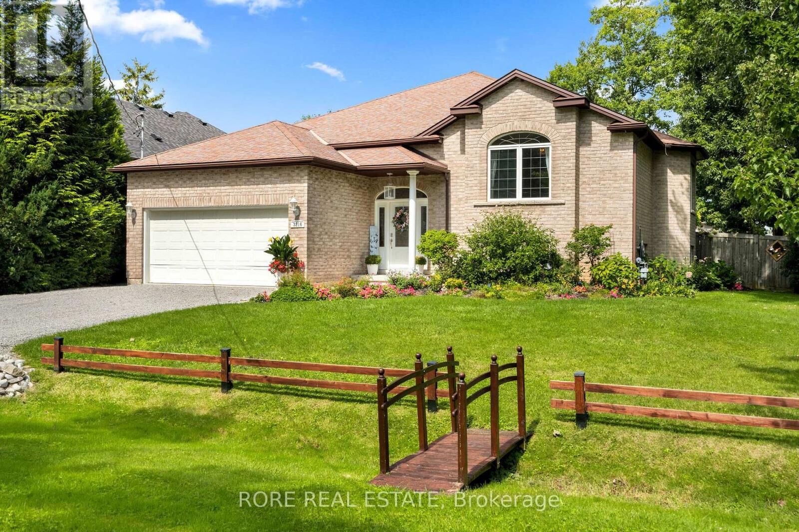 Property Photo: 3216 Grove Avenue ON L0S 1N0