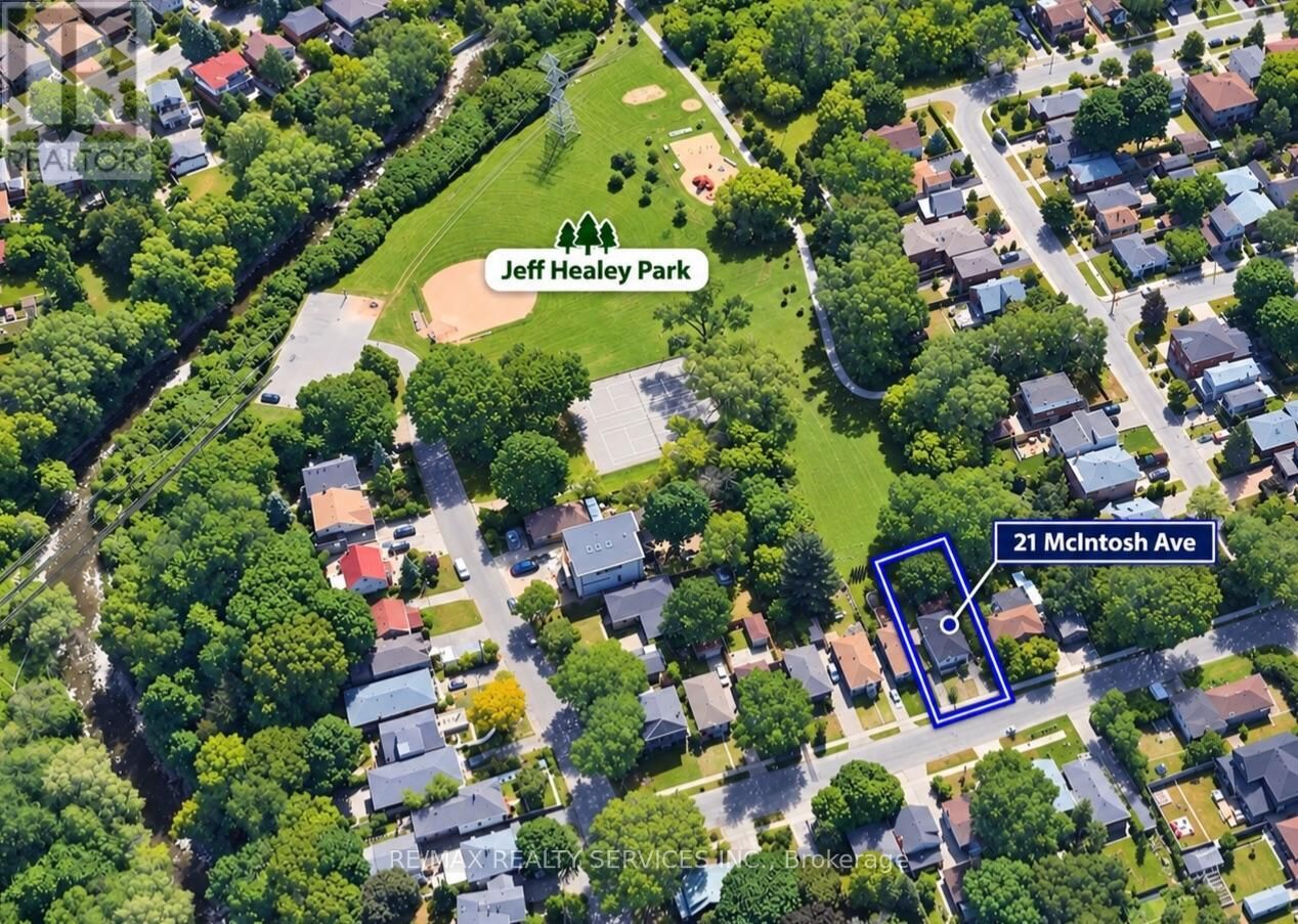 Property Photo:  21 McIntosh Avenue  ON M8Y 3E1 