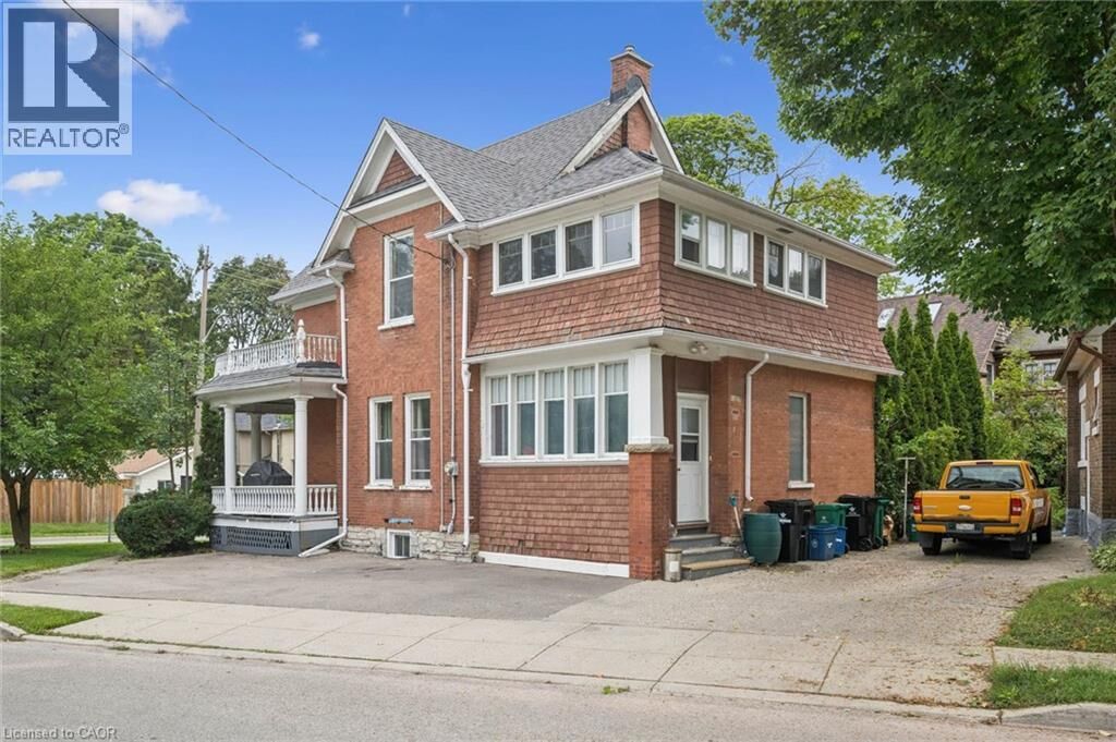 Property Photo:  143 David Street  ON N2G 1Y1 