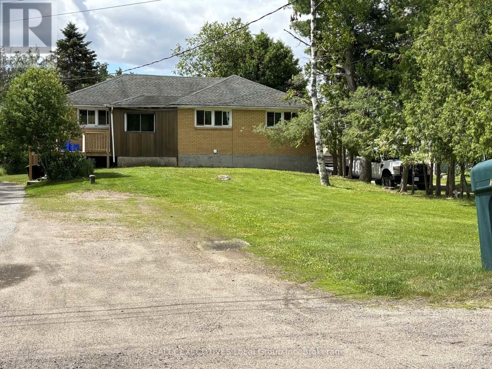 Property Photo:  251 Cedar Heights Road West  ON P1B 8G3 